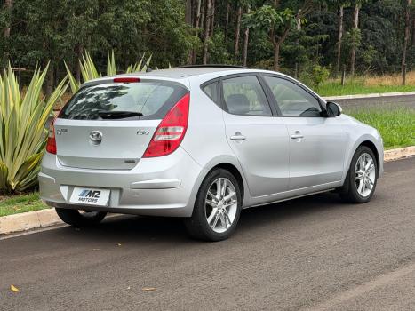 HYUNDAI I30 2.0 16V 4P GLS AUTOM�TICO, Foto 3
