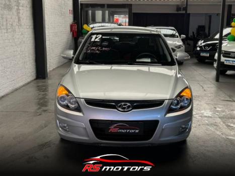 HYUNDAI I30 2.0 16V 4P, Foto 2