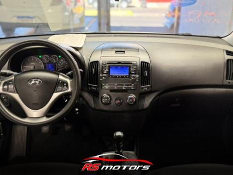 HYUNDAI I30 2.0 16V 4P, Foto 9