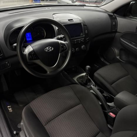 HYUNDAI I30 2.0 16V 4P GLS, Foto 8