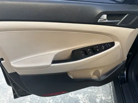HYUNDAI Tucson 1.6 16V 4P T-GDI GLS ECOSHIFT AUTOMTICO, Foto 17
