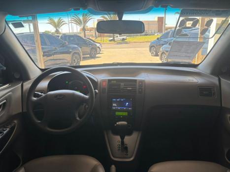 HYUNDAI Tucson 2.0 16V 4P GLB, Foto 5