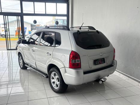 HYUNDAI Tucson 2.0 16V 4P GLB, Foto 4