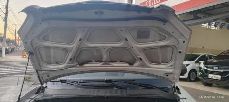 HYUNDAI Tucson 2.0 16V 4P GL, Foto 7