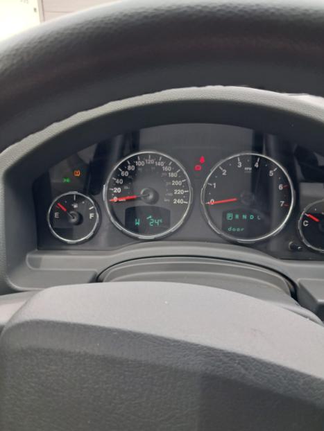 JEEP Cherokee 3.7 V6 12V 4P 4X4 SPORT  AUTOM�TICO, Foto 10