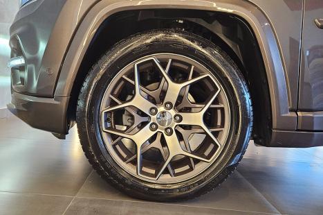 JEEP Commander 1.3 16V 4P FLEX T270 OVERLAND TURBO AUTOM�TICO AT6, Foto 9