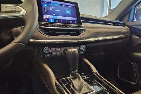 JEEP Commander 1.3 16V 4P FLEX T270 OVERLAND TURBO AUTOM�TICO AT6, Foto 16