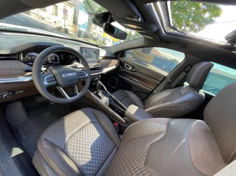 JEEP Commander 1.3 16V 4P FLEX T270 OVERLAND TURBO AUTOM�TICO AT6, Foto 5