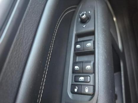 JEEP Commander 1.3 16V 4P FLEX T270 LONGITUDE TURBO AUTOM�TICO AT6, Foto 11