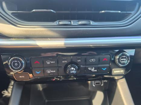 JEEP Commander 1.3 16V 4P FLEX T270 LONGITUDE TURBO AUTOMÁTICO AT6, Foto 19