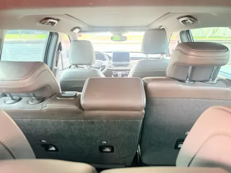 JEEP Commander 2.0 16V 4P TD380 OVERLAND TURBO DIESEL AUTOMTICO, Foto 10