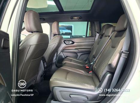 JEEP Commander 2.0 16V 4P TD380 OVERLAND 4X4 TURBO DIESEL AUTOM�TICO AT9, Foto 9