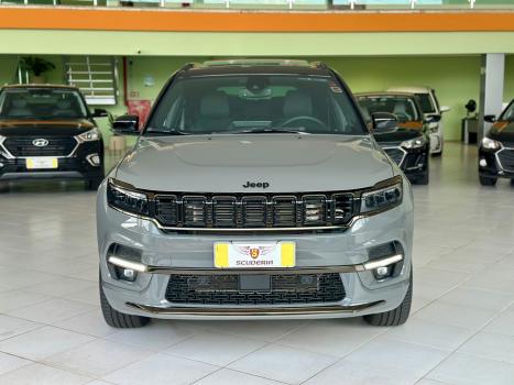 JEEP Commander 2.0 16V 4P HURRICANE 4 TURBO BLACKHAWK AUTOM�TICO AT9, Foto 2