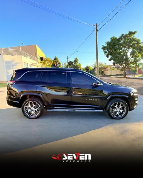 JEEP Commander 2.0 16V 4P TD380 OVERLAND 4X4 TURBO DIESEL AUTOM�TICO AT9, Foto 4