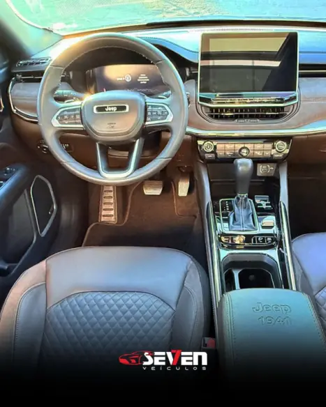 JEEP Commander 2.0 16V 4P TD380 OVERLAND 4X4 TURBO DIESEL AUTOM�TICO AT9, Foto 8