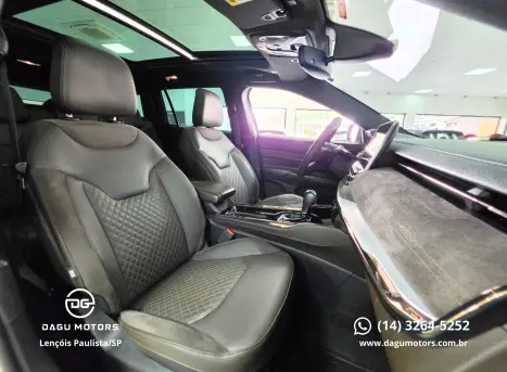 JEEP Commander 2.0 16V 4P TD380 OVERLAND 4X4 TURBO DIESEL AUTOM�TICO AT9, Foto 7