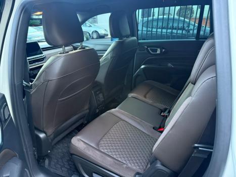 JEEP Commander 2.0 16V 4P TD380 OVERLAND 4X4 TURBO DIESEL AUTOM�TICO AT9, Foto 11