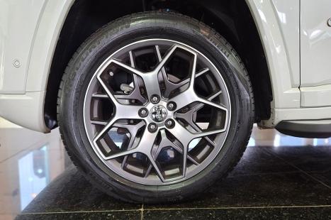 JEEP Commander 2.0 16V 4P TD380 OVERLAND 4X4 TURBO DIESEL AUTOMÁTICO AT9, Foto 7