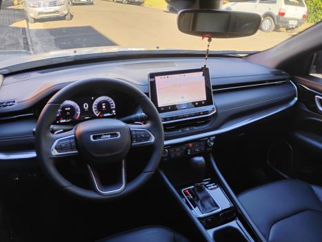 JEEP Compass 1.3 16V 4P FLEX S T270 TURBO AUTOMÁTICO, Foto 11 JEEP Compass 1.3 16V 4P FLEX S T270 TURBO AUTOMÁTICO, Foto 11