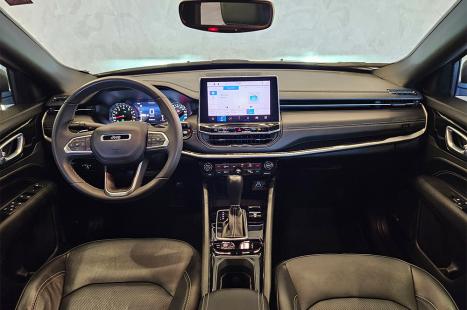 JEEP Compass 1.3 16V 4P FLEX LONGITUDE 80 ANOS T270 TURBO AUTOM�TICO, Foto 13