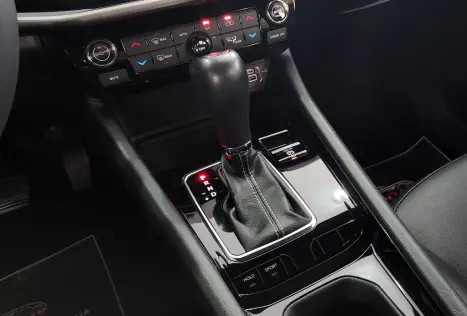 JEEP Compass 1.3 16V 4P FLEX LONGITUDE 80 ANOS T270 TURBO AUTOM�TICO, Foto 16