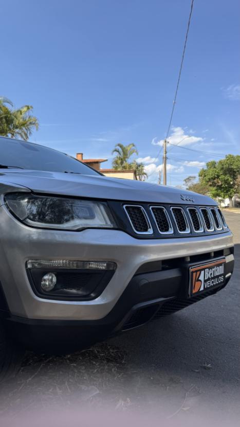 JEEP Compass 2.0 16V 4P LONGITUDE TURBO DIESEL 4X4 AUTOMTICO, Foto 4