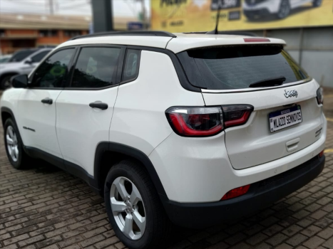JEEP Compass 2.0 16V 4P SPORT FLEX AUTOMÁTICO, Foto 7 JEEP Compass 2.0 16V 4P SPORT FLEX AUTOMÁTICO, Foto 7