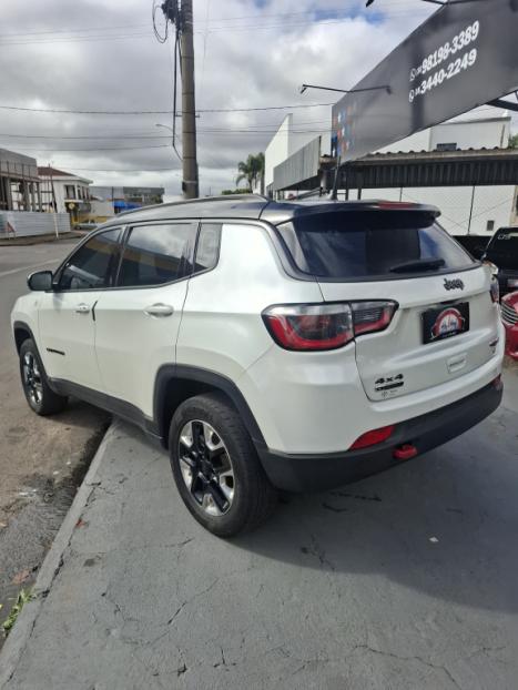 JEEP Compass 2.0 16V 4P TRAILHAWK TURBO DIESEL 4X4 AUTOM�TICO, Foto 6