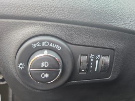 JEEP Compass 2.0 16V 4P 350 LIMITED 4X4 TURBO DIESEL AUTOM�TICO, Foto 9