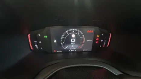 JEEP Renegade 1.3 16V 4P FLEX T270 LONGITUDE TURBO AUTOM�TICO, Foto 7