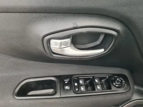 JEEP Renegade 1.3 16V 4P FLEX T270 TURBO AUTOM�TICO, Foto 17