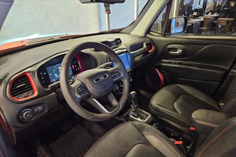 JEEP Renegade 1.3 16V 4P FLEX T270 TRAILHAWK 4X4 TURBO AUTOM�TICO, Foto 17