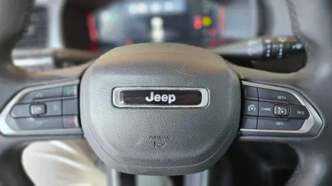 JEEP Renegade 1.3 16V 4P FLEX T270 LONGITUDE TURBO AUTOM�TICO, Foto 16