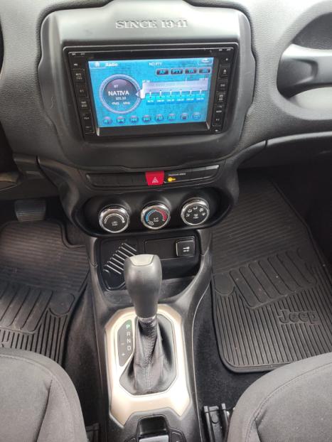 JEEP Renegade 1.8 16V 4P FLEX AUTOMÁTICO, Foto 9 JEEP Renegade 1.8 16V 4P FLEX AUTOMÁTICO, Foto 9