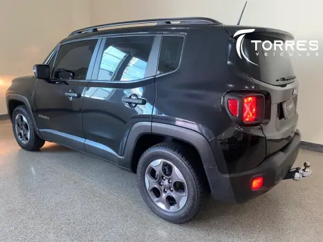 JEEP Renegade 1.8 16V 4P FLEX AUTOMÁTICO, Foto 5 JEEP Renegade 1.8 16V 4P FLEX AUTOMÁTICO, Foto 5