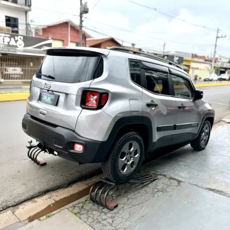 JEEP Renegade 1.8 16V 4P FLEX AUTOMÁTICO, Foto 5 JEEP Renegade 1.8 16V 4P FLEX AUTOMÁTICO, Foto 5
