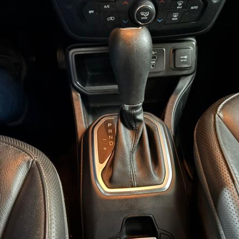 JEEP Renegade 1.8 16V 4P FLEX LONGITUDE AUTOMÁTICO, Foto 4 JEEP Renegade 1.8 16V 4P FLEX LONGITUDE AUTOMÁTICO, Foto 4