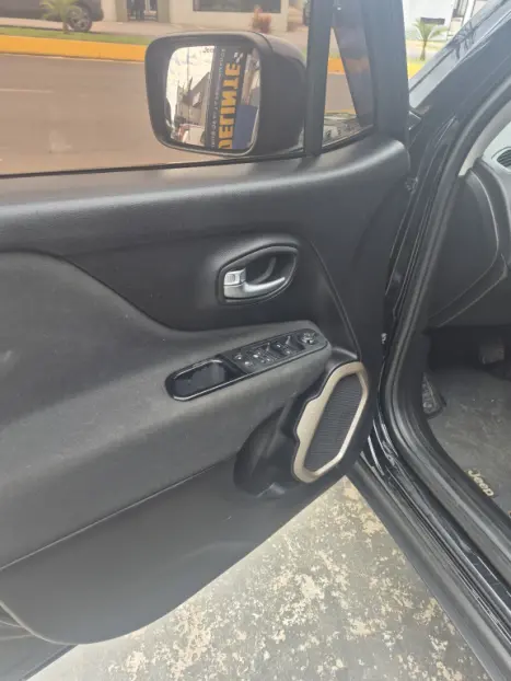 JEEP Renegade 1.8 16V 4P FLEX LONGITUDE AUTOM�TICO, Foto 11