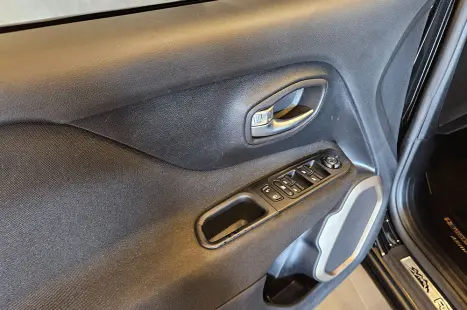 JEEP Renegade 1.8 16V 4P FLEX AUTOM�TICO, Foto 13