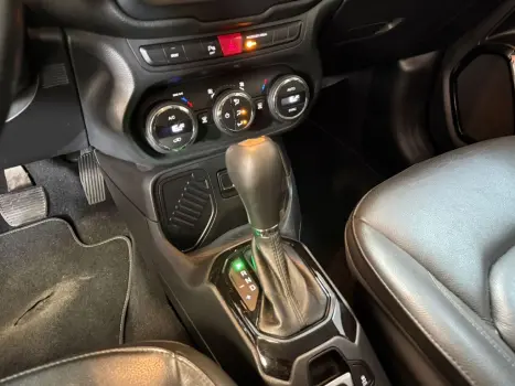 JEEP Renegade 1.8 16V 4P LIMITED FLEX AUTOM�TICO, Foto 17