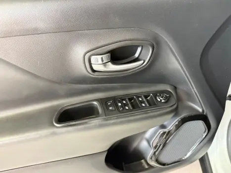 JEEP Renegade 1.8 16V 4P LIMITED FLEX AUTOM�TICO, Foto 20