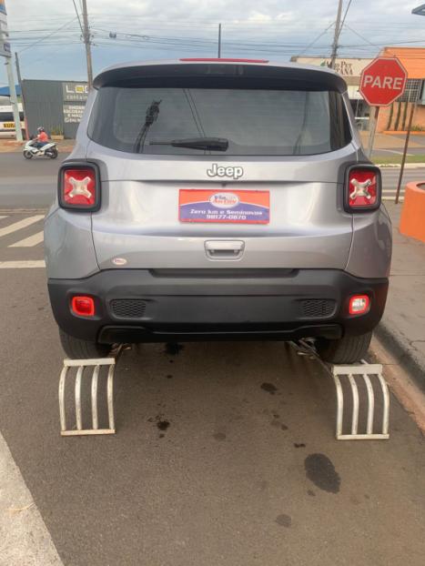 JEEP Renegade 1.8 16V 4P FLEX LONGITUDE AUTOM�TICO, Foto 3