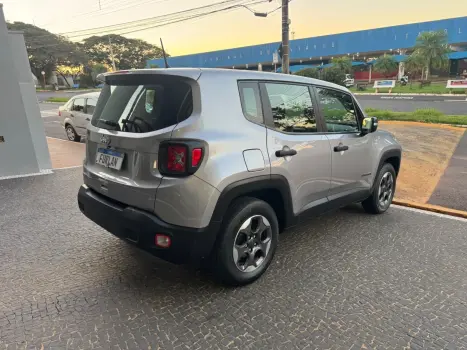 JEEP Renegade 1.8 16V 4P FLEX AUTOM�TICO, Foto 3