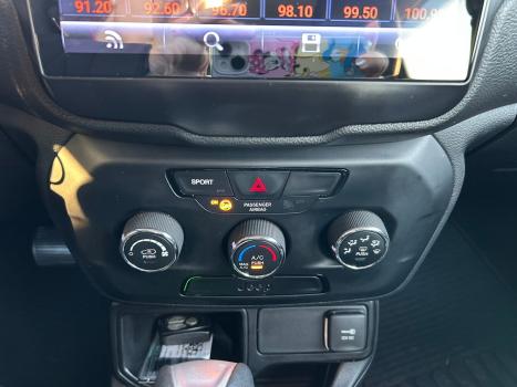 JEEP Renegade 1.8 16V 4P FLEX AUTOM�TICO, Foto 11