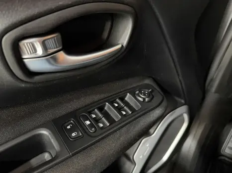 JEEP Renegade 1.8 16V 4P FLEX AUTOMÁTICO, Foto 9