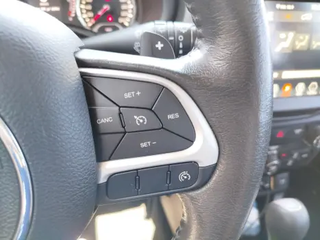 JEEP Renegade 2.0 16V 4P TURBO DIESEL LONGITUDE 4X4 AUTOMTICO, Foto 18
