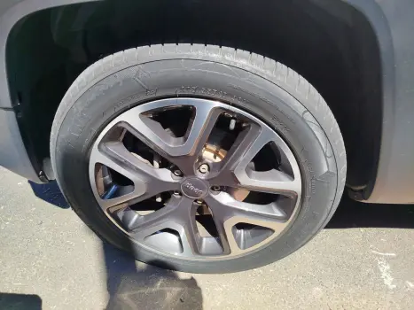 JEEP Renegade 2.0 16V 4P TURBO DIESEL LONGITUDE 4X4 AUTOMTICO, Foto 7