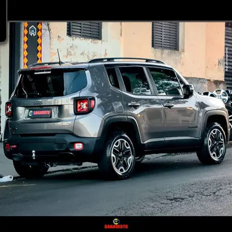 JEEP Renegade 2.0 16V 4P TURBO DIESEL TRAILHAWK 4X4 AUTOMÁTICO, Foto 2 JEEP Renegade 2.0 16V 4P TURBO DIESEL TRAILHAWK 4X4 AUTOMÁTICO, Foto 2