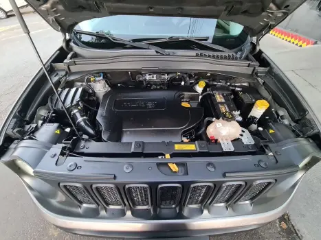 JEEP Renegade 2.0 16V 4P TURBO DIESEL TRAILHAWK 4X4 AUTOMÁTICO, Foto 29 JEEP Renegade 2.0 16V 4P TURBO DIESEL TRAILHAWK 4X4 AUTOMÁTICO, Foto 29