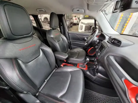 JEEP Renegade 2.0 16V 4P TURBO DIESEL TRAILHAWK 4X4 AUTOM�TICO, Foto 13